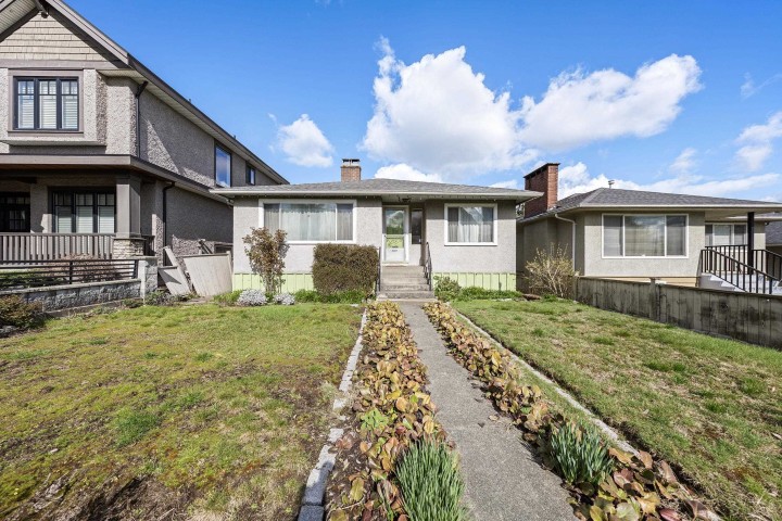 Photo 26 at 3281 E 2nd Avenue, Renfrew VE, Vancouver East
