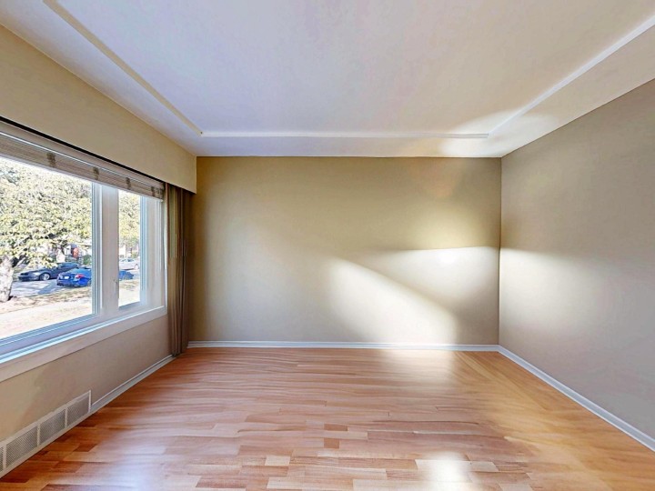 Photo 7 at 1222 E 51st Avenue, South Vancouver, Vancouver East