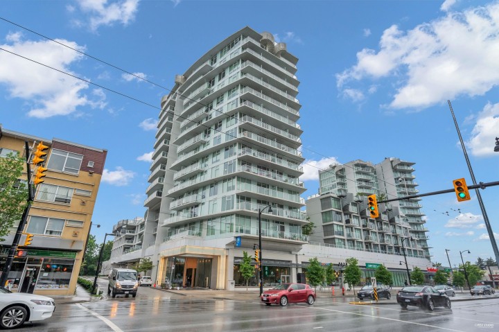 Photo 1 at 1510 - 2220 Kingsway, Victoria VE, Vancouver East