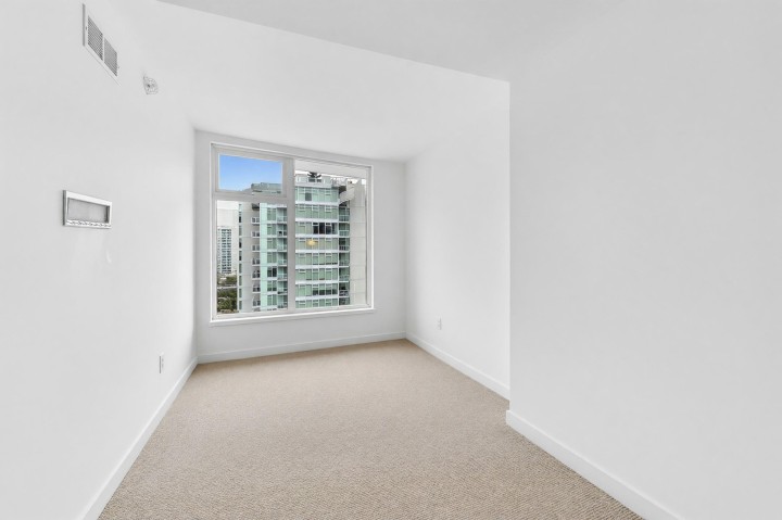 Photo 15 at 1510 - 2220 Kingsway, Victoria VE, Vancouver East