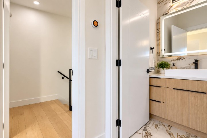 Photo 22 at 4670 Todd Street, Collingwood VE, Vancouver East