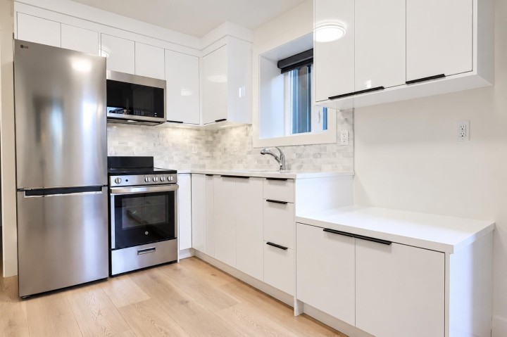 Photo 30 at 4670 Todd Street, Collingwood VE, Vancouver East
