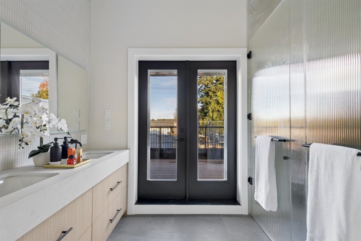 Photo 27 at 3 - 2017 E 23rd Avenue, Victoria VE, Vancouver East