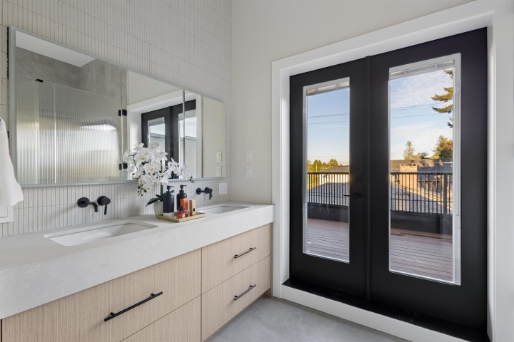 Photo 26 at 3 - 2017 E 23rd Avenue, Victoria VE, Vancouver East