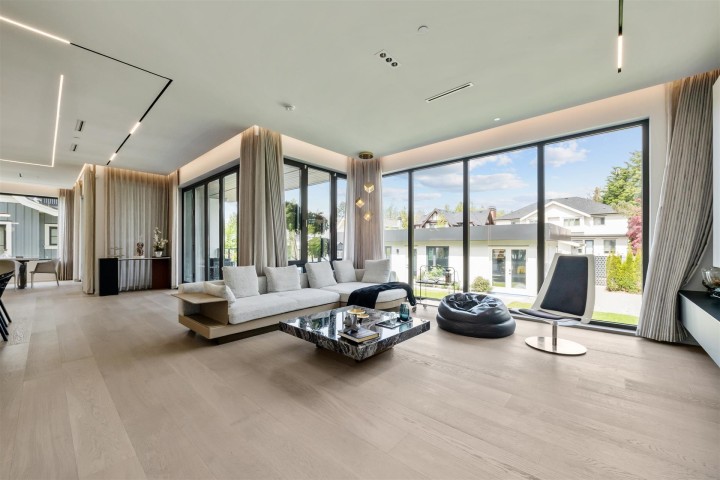 Photo 12 at 3823 W 51st Avenue, Southlands, Vancouver West