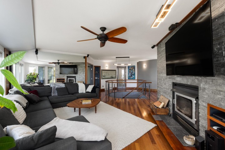 Photo 12 at 350 Bayview Place, Lions Bay, West Vancouver