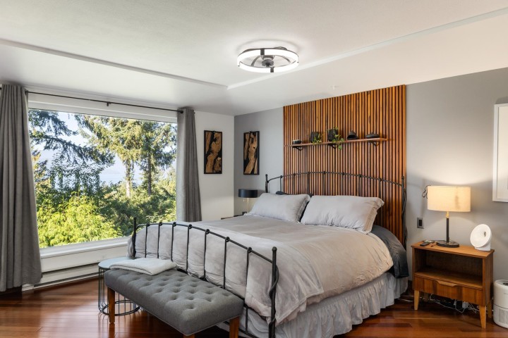Photo 14 at 350 Bayview Place, Lions Bay, West Vancouver