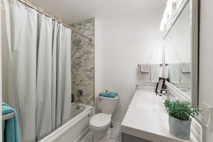 Photo 31 at 350 Bayview Place, Lions Bay, West Vancouver