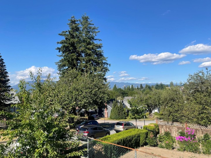 Photo 3 at 2478 E 28th Avenue, Collingwood VE, Vancouver East