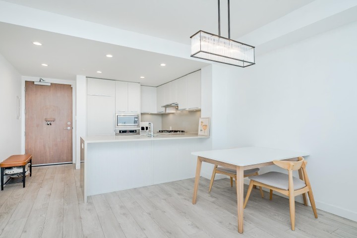 Photo 13 at 602 - 6677 Cambie Street, South Cambie, Vancouver West
