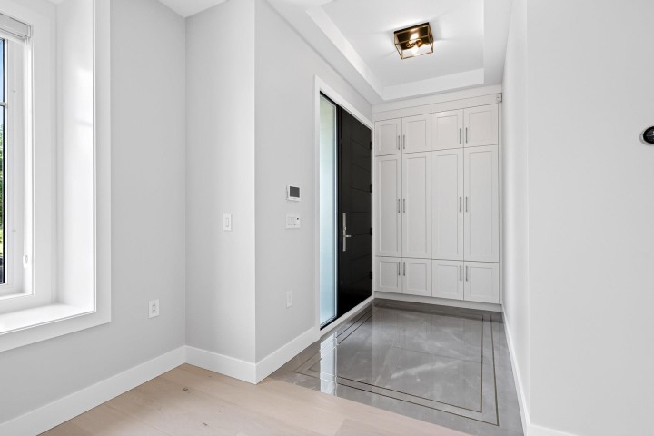 Photo 2 at 3964 W 21st Avenue, Dunbar, Vancouver West