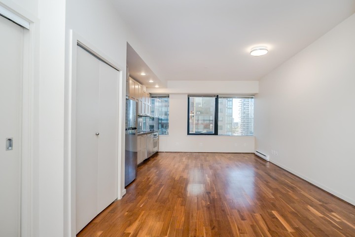 Photo 11 at 1113 - 1333 W Georgia Street, Coal Harbour, Vancouver West