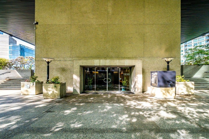 Photo 25 at 1113 - 1333 W Georgia Street, Coal Harbour, Vancouver West