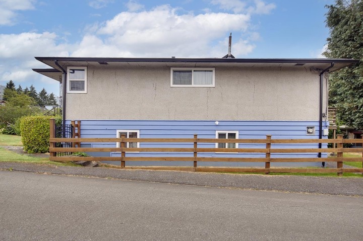 Photo 3 at 2137 20th Avenue, Grandview Woodland, Vancouver East