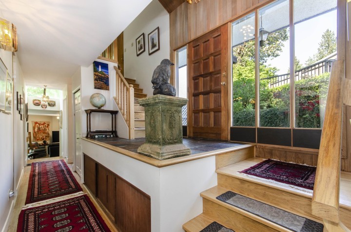 Photo 17 at 2440 Queens Avenue, Queens, West Vancouver