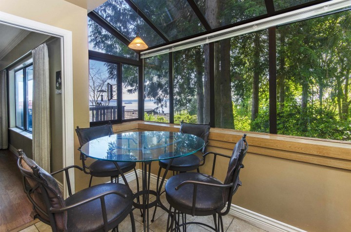 Photo 9 at 2440 Queens Avenue, Queens, West Vancouver