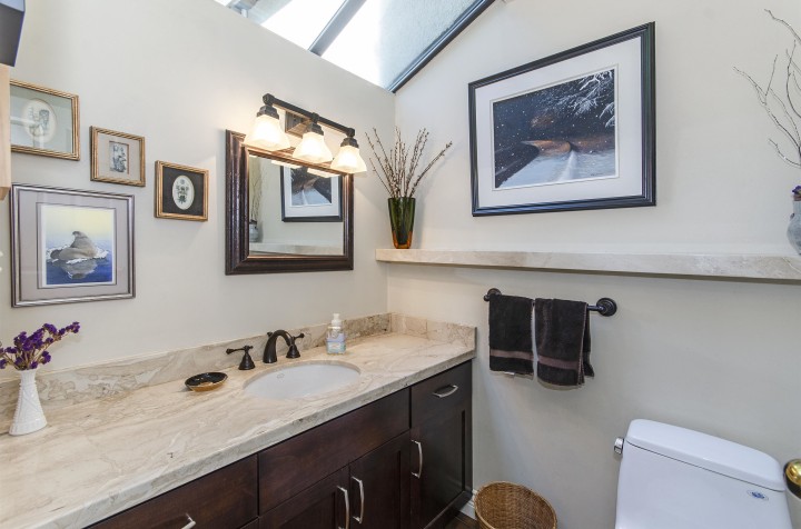 Photo 15 at 2440 Queens Avenue, Queens, West Vancouver