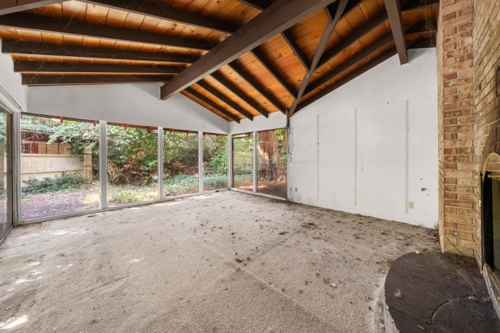 Photo 6 at 3745 Southridge Avenue, Bayridge, West Vancouver
