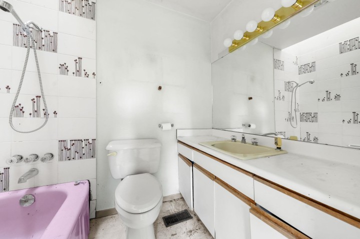 Photo 19 at 3745 Southridge Avenue, Bayridge, West Vancouver