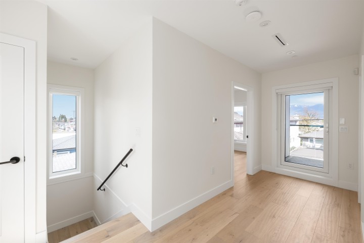 Photo 11 at 3143 E 19 Avenue, Renfrew Heights, Vancouver East