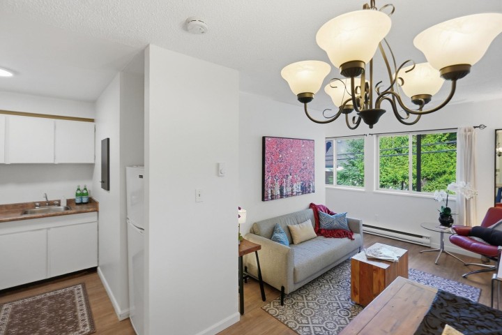 Photo 2 at 104 - 3465 Glen Drive, Fraser VE, Vancouver East