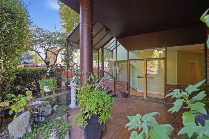 Photo 19 at 104 - 3465 Glen Drive, Fraser VE, Vancouver East