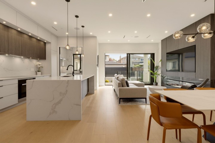 Photo 9 at 2118 W 21st Avenue, Arbutus, Vancouver West