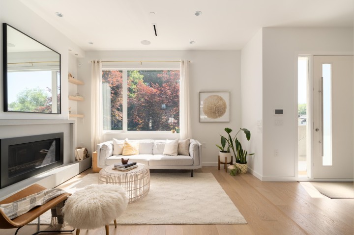 Photo 6 at 5325 Chester Street, Fraser VE, Vancouver East
