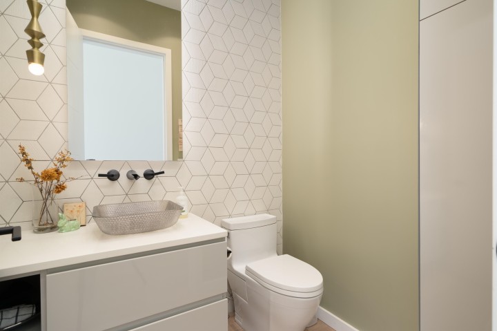 Photo 19 at 5325 Chester Street, Fraser VE, Vancouver East