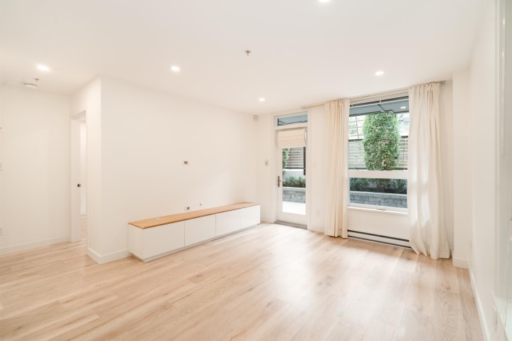 Photo 13 at 101 - 562 E 7th Avenue, Mount Pleasant VE, Vancouver East