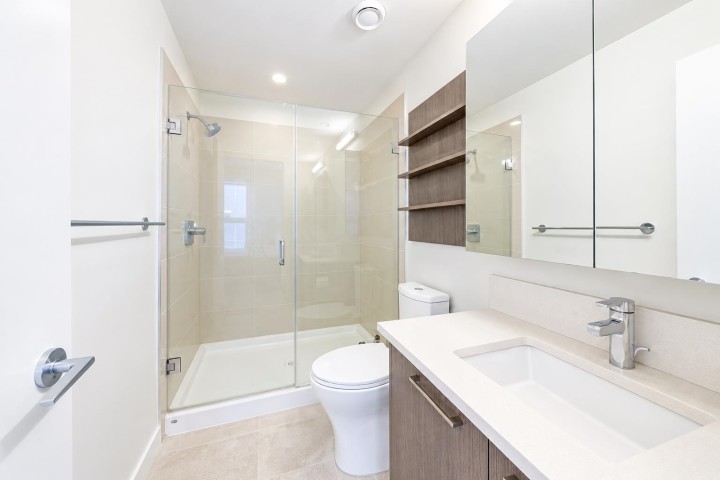 Photo 9 at 315 - 5981 Gray Avenue, University VW, Vancouver West