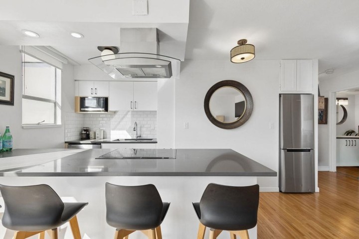 Photo 8 at 607 - 1250 Burnaby Street, West End VW, Vancouver West