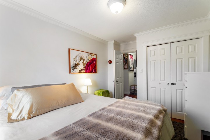Photo 16 at 308 - 2040 Cornwall Avenue, Kitsilano, Vancouver West