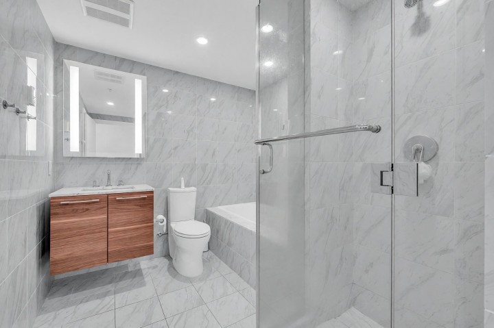 Photo 14 at 908 - 8488 Cornish Street, S.W. Marine, Vancouver West