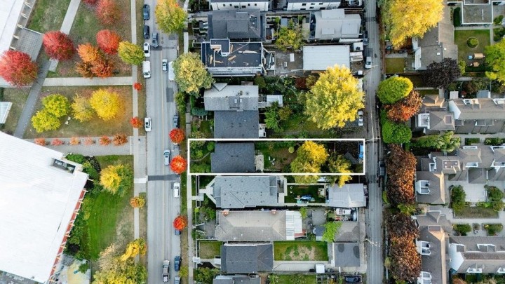 Photo 6 at 3315 Victoria Drive, Victoria VE, Vancouver East