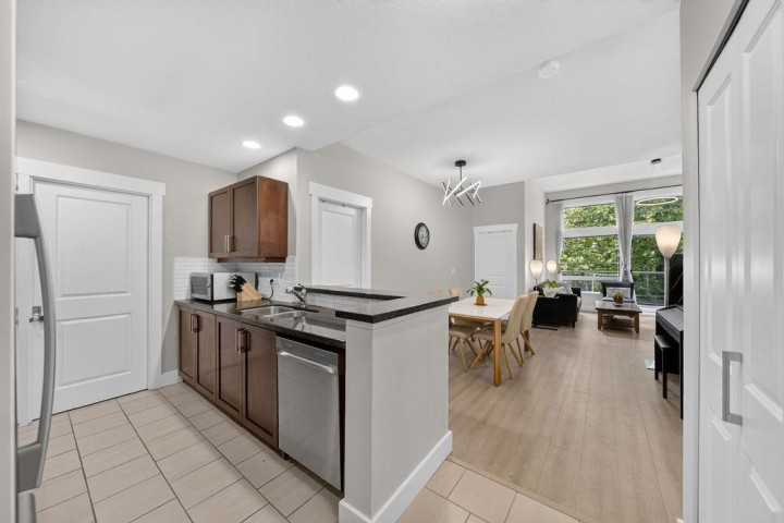 Photo 13 at 407 - 6328 Larkin Drive, University VW, Vancouver West