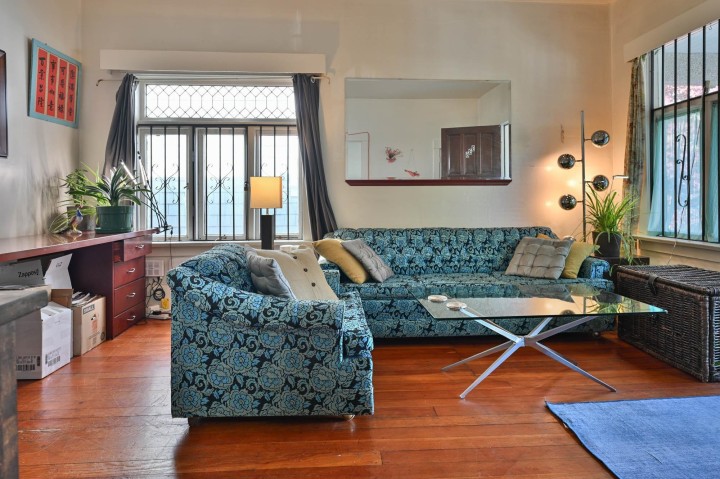 Photo 2 at 336 E 17th Avenue, Main, Vancouver East