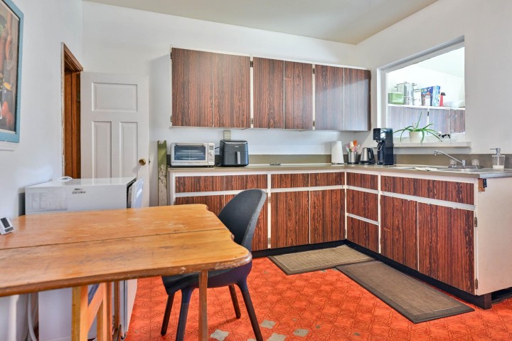 Photo 7 at 336 E 17th Avenue, Main, Vancouver East