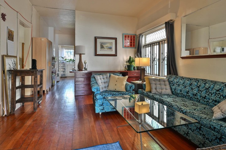 Photo 3 at 336 E 17th Avenue, Main, Vancouver East