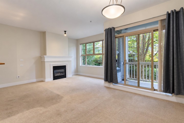 Photo 6 at 1213 - 4655 Valley Drive, Quilchena, Vancouver West