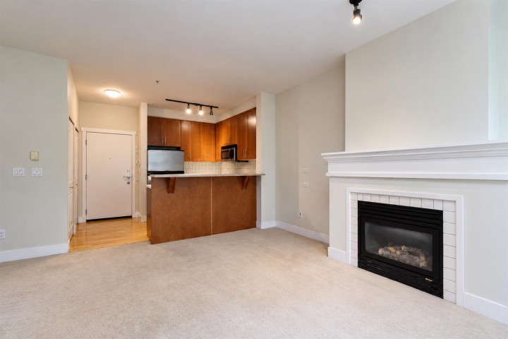 Photo 7 at 1213 - 4655 Valley Drive, Quilchena, Vancouver West