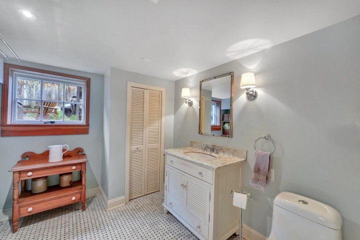 Photo 22 at 2303 W 3rd Avenue, Kitsilano, Vancouver West