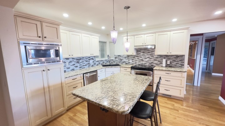 Photo 9 at 661 Andover Crescent, British Properties, West Vancouver