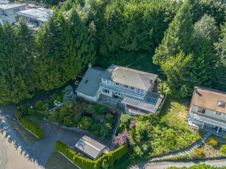Photo 4 at 661 Andover Crescent, British Properties, West Vancouver