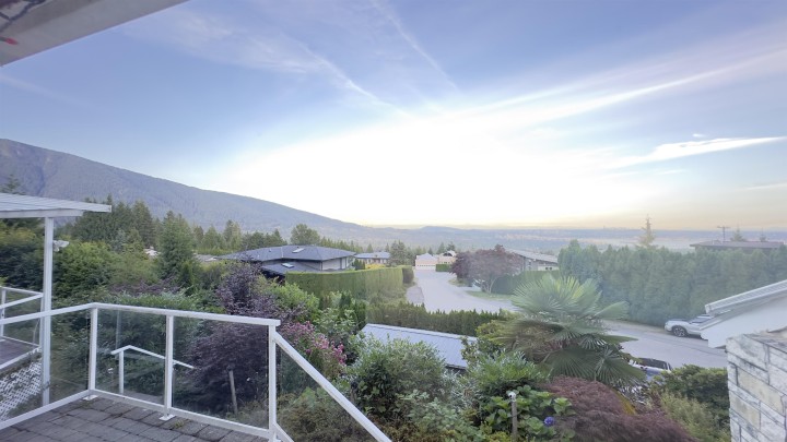 Photo 25 at 661 Andover Crescent, British Properties, West Vancouver