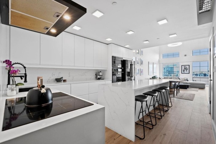 Photo 3 at 417 - 237 E 4th Avenue, Mount Pleasant VE, Vancouver East