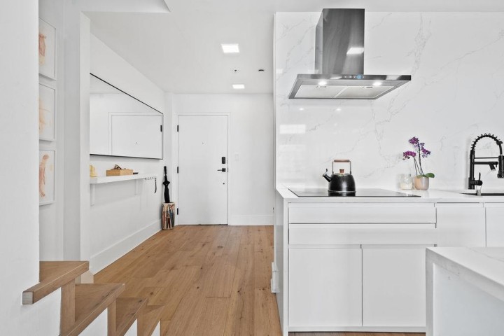 Photo 9 at 417 - 237 E 4th Avenue, Mount Pleasant VE, Vancouver East
