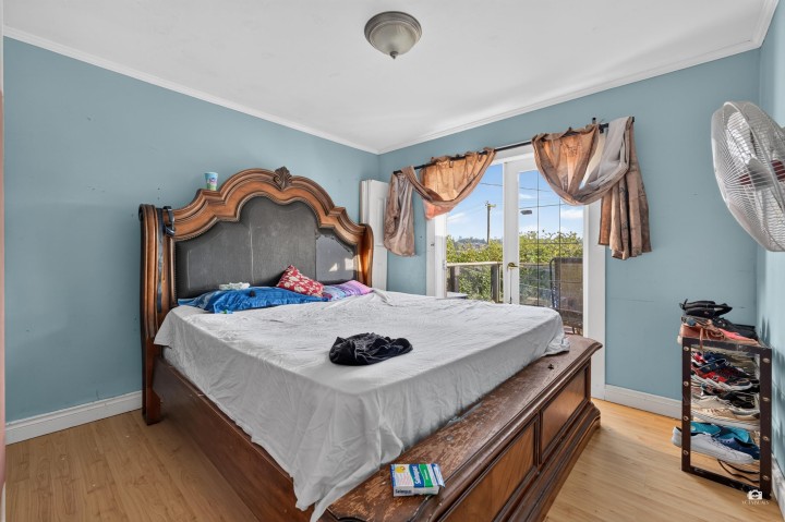 Photo 9 at 3184 E 8th Avenue, Renfrew VE, Vancouver East