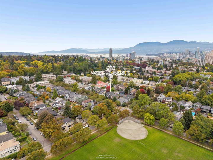 Photo 40 at 917 W 20th Avenue, Cambie, Vancouver West