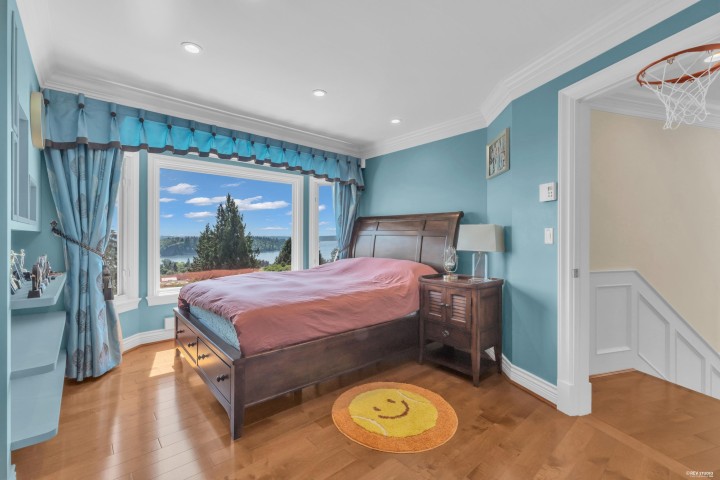 Photo 25 at 880 Younette Drive, Sentinel Hill, West Vancouver